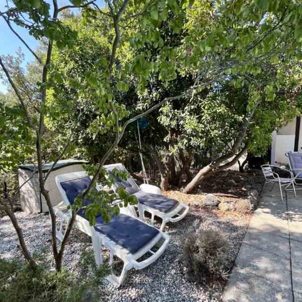 Place-ombragé,Schattenplatz,shadow place Place-ombragé,Schattenplatz,shadow place